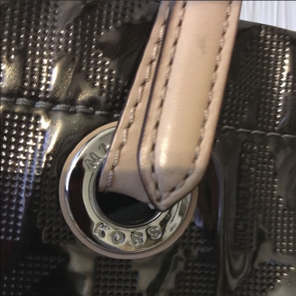 Large Michael Kors Shopper Tote - Picture 2 of 5